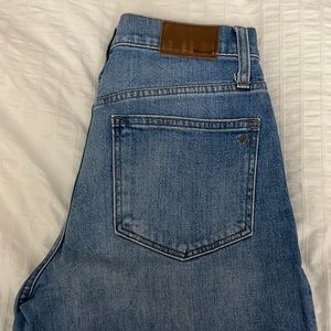 Wide leg jeans